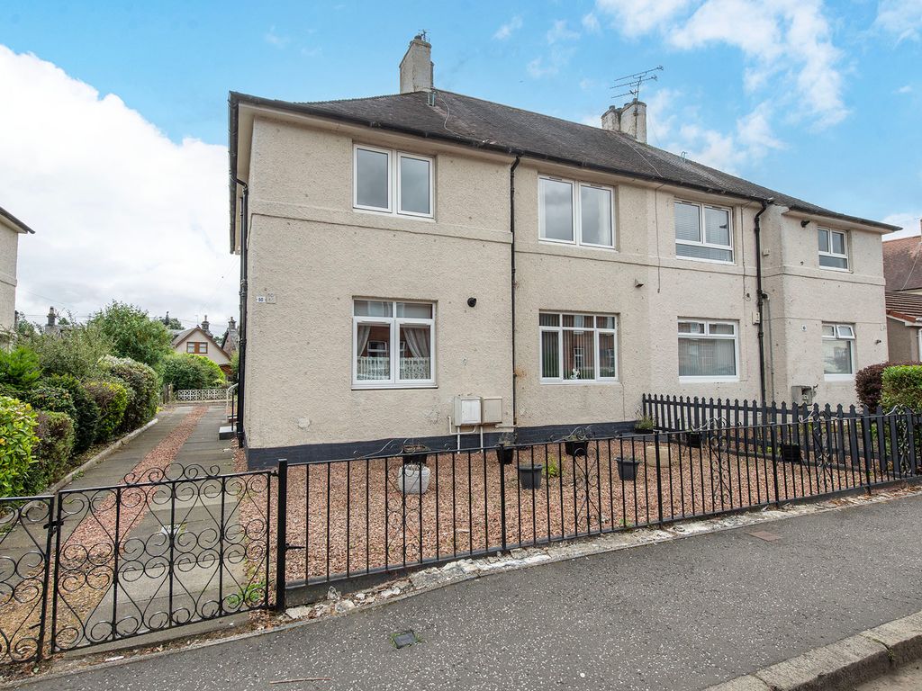 2 bed flat for sale in Ashley Terrace, Alloa, Clackmannanshire FK10, £