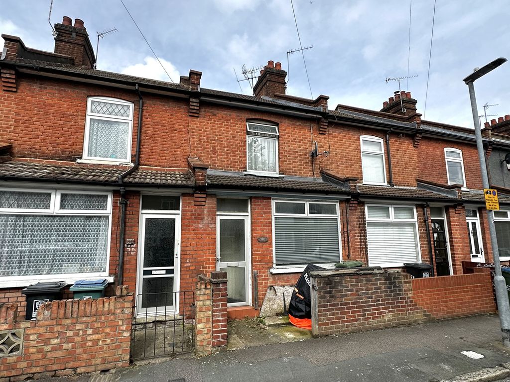 3 bed terraced house for sale in Salisbury Road, Watford WD24, £350,000