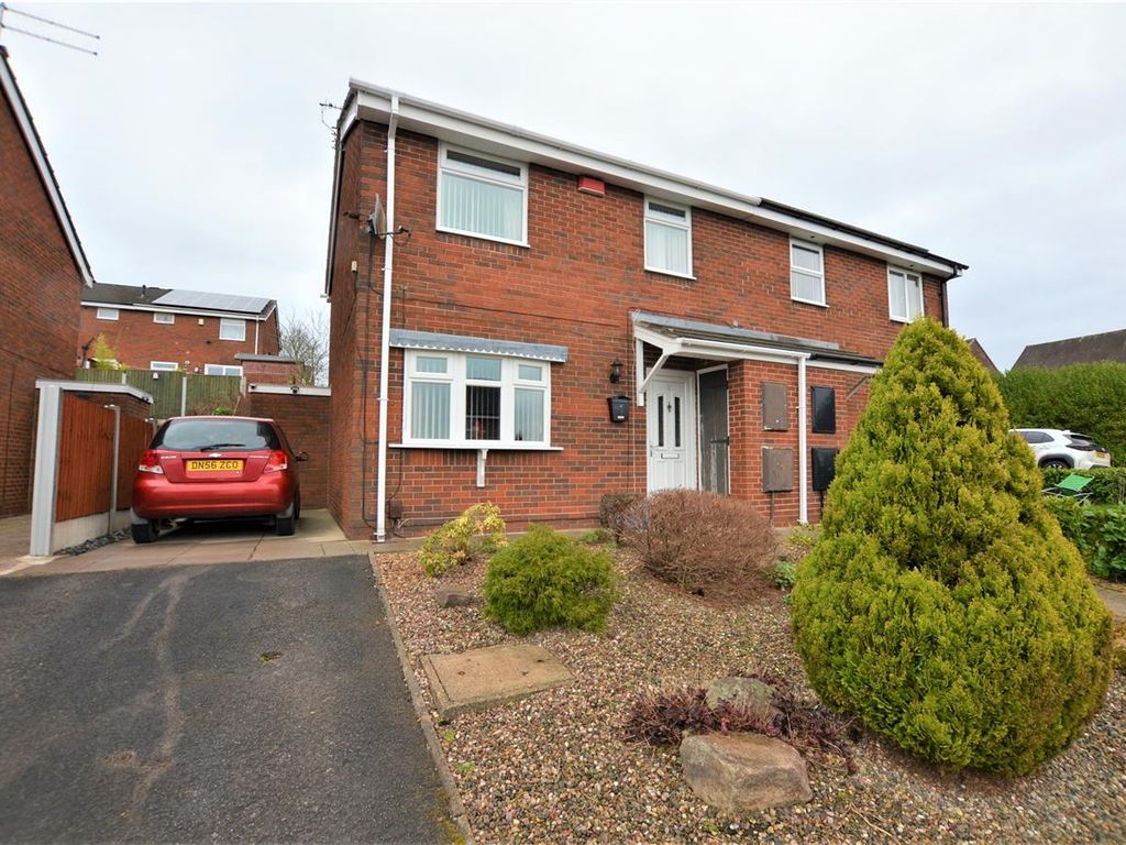 3 bed semidetached house for sale in Palatine Drive, Chesterton