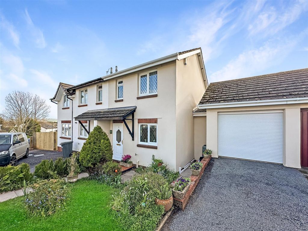 2 bed semidetached house for sale in Venford Close, Paignton TQ4, £