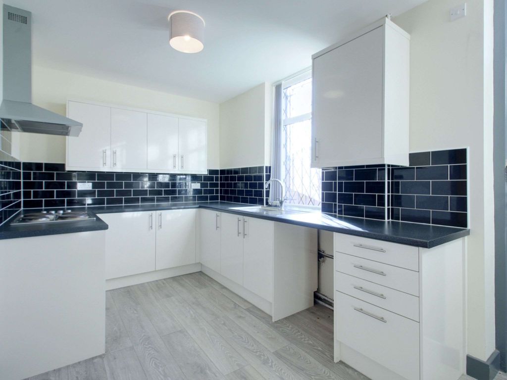 2 bed terraced house for sale in Lidget Place, Great Horton, Bradford