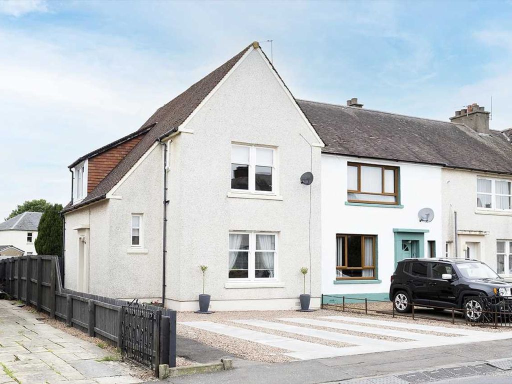 3 bed end terrace house for sale in Quarrolhall Crescent, Carronshore