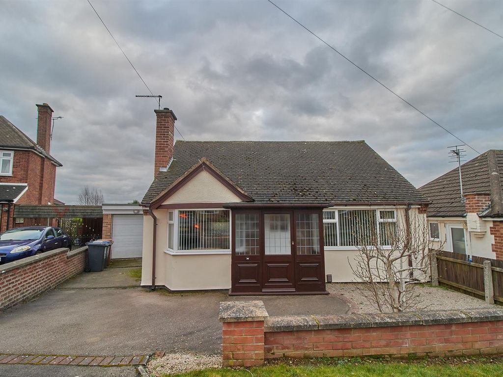 2 bed detached bungalow for sale in Balmoral Road, Earl Shilton