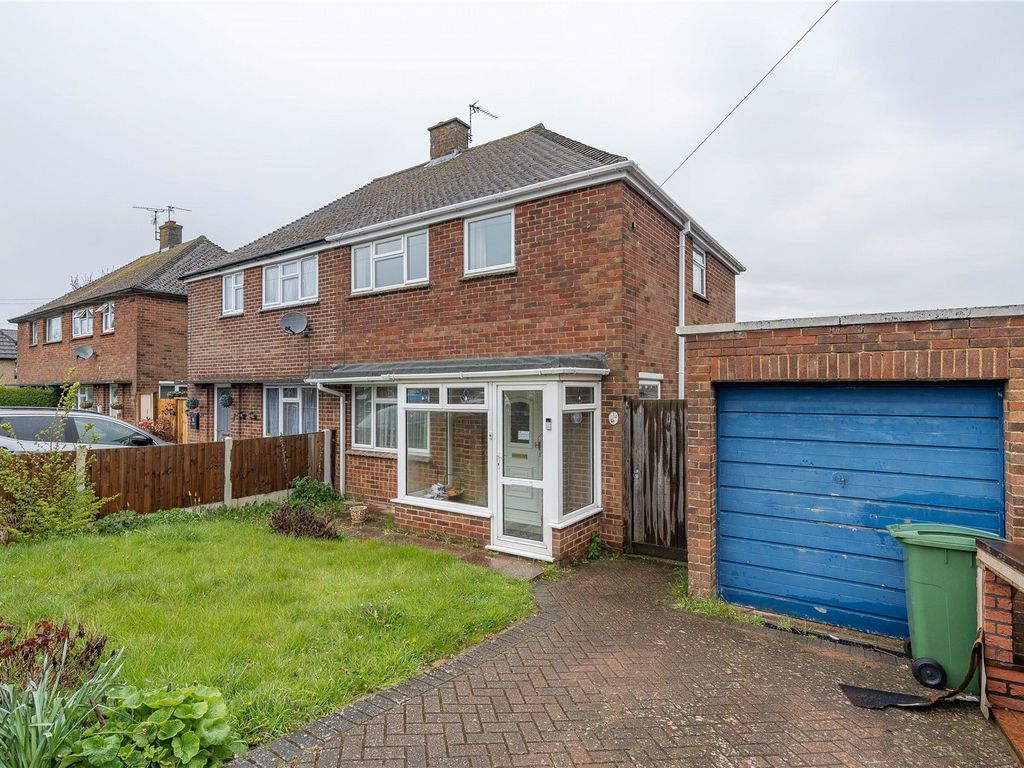 2 bed semidetached house for sale in Amsbury Road, Coxheath, Maidstone