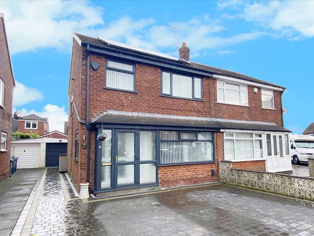 3 bed semidetached house for sale in Malvern Avenue, Atherton