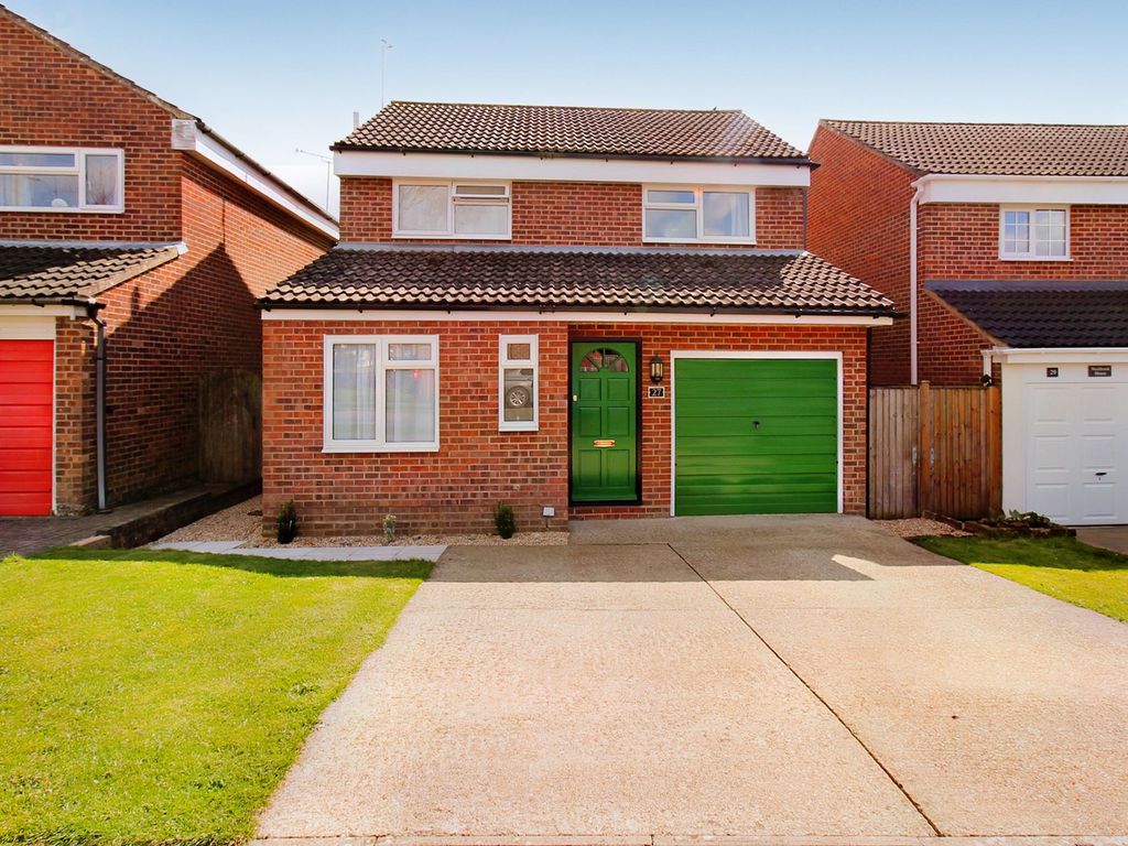 3 bed detached house for sale in Langton Road, Waltham SO32