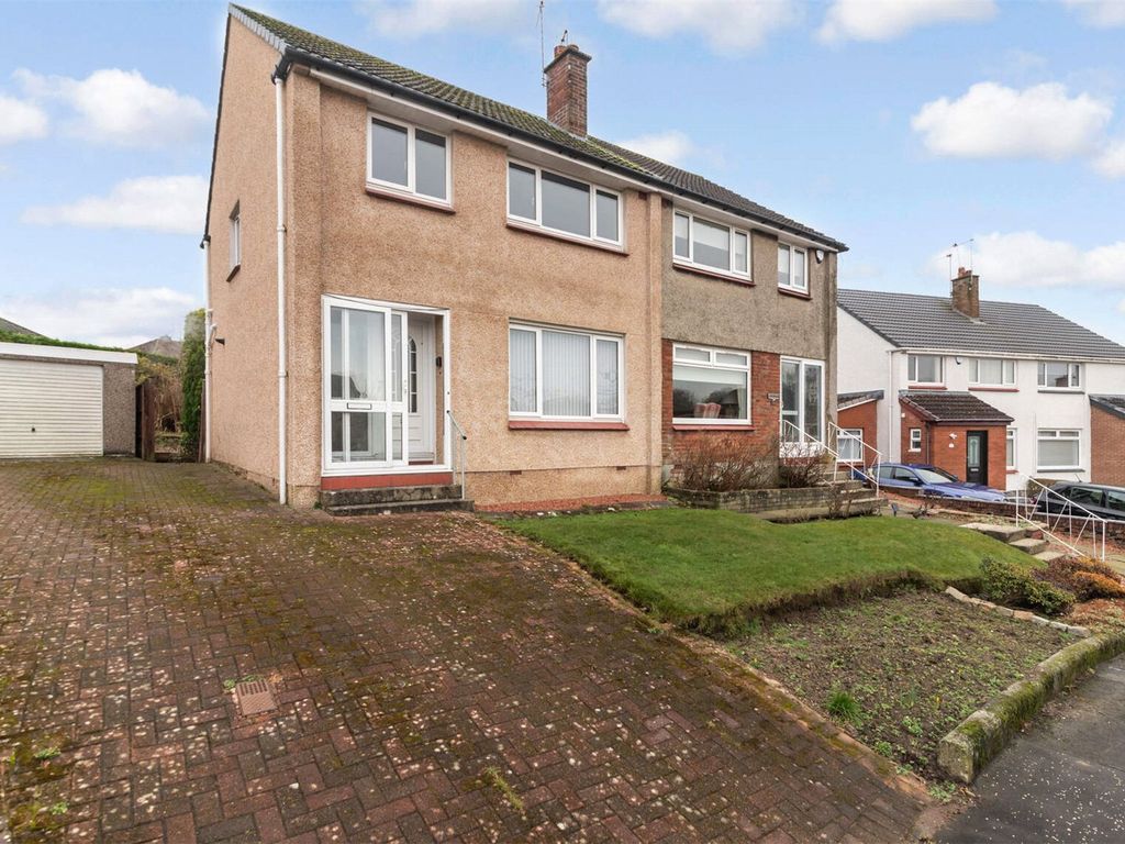 3 bed semidetached house for sale in Tay Crescent,