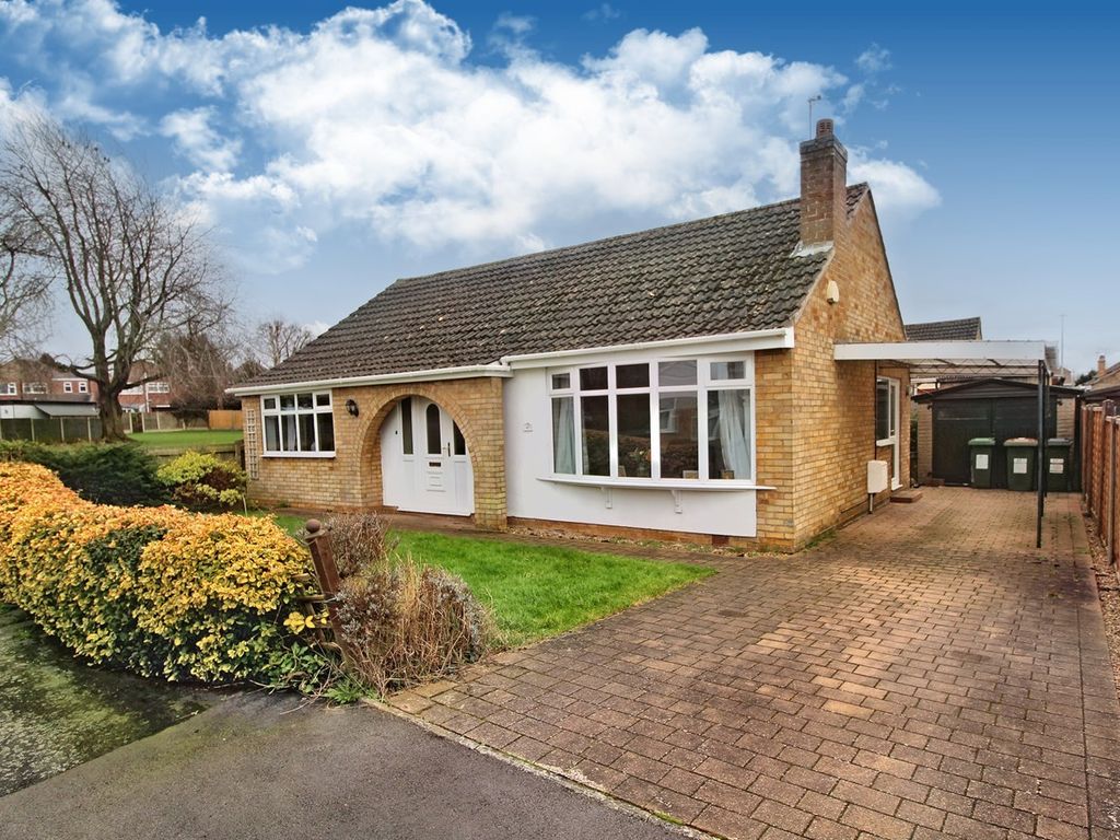 2 bed detached bungalow for sale in Spa Drive, Sapcote, Leicester LE9