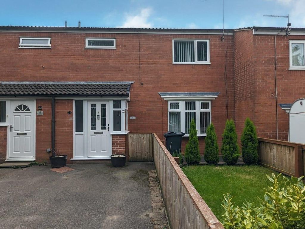 3 bed terraced house for sale in Lulworth, Skelmersdale WN8, £140,000