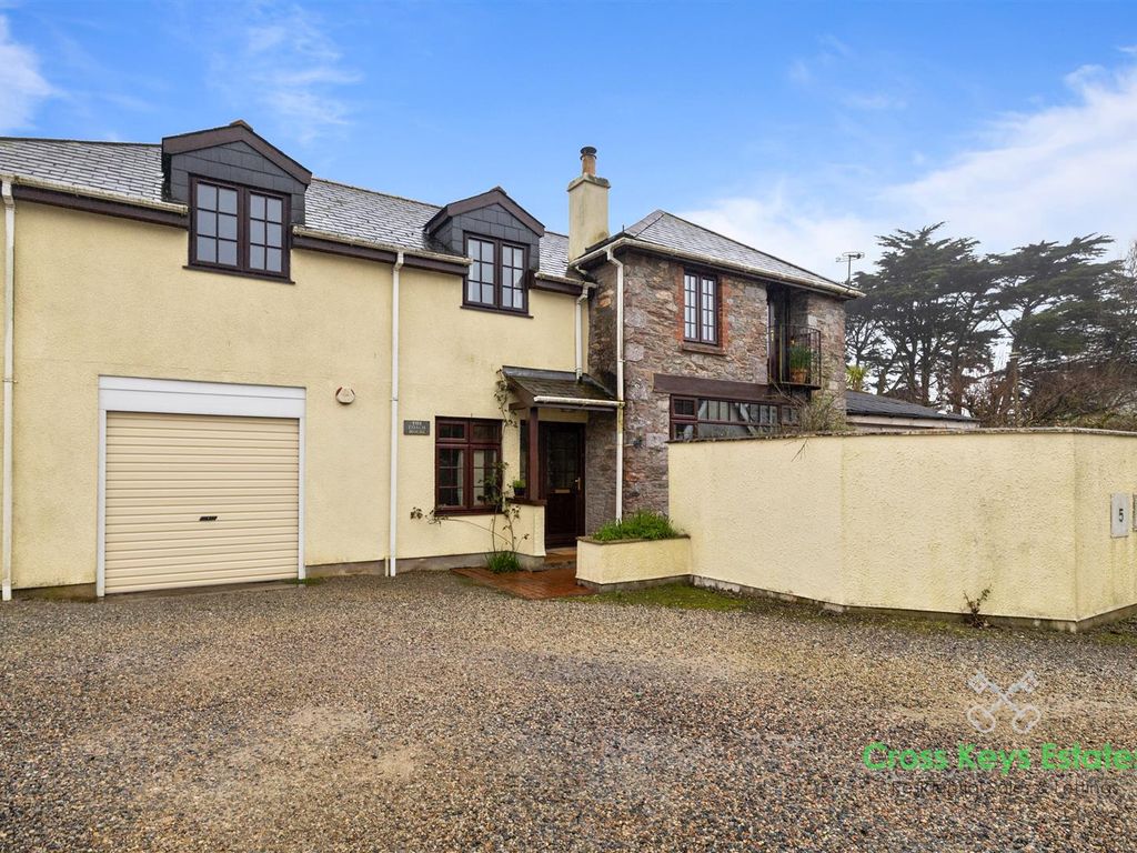 4 Bed Detached House For Sale In Mannamead Road Mannamead Plymouth