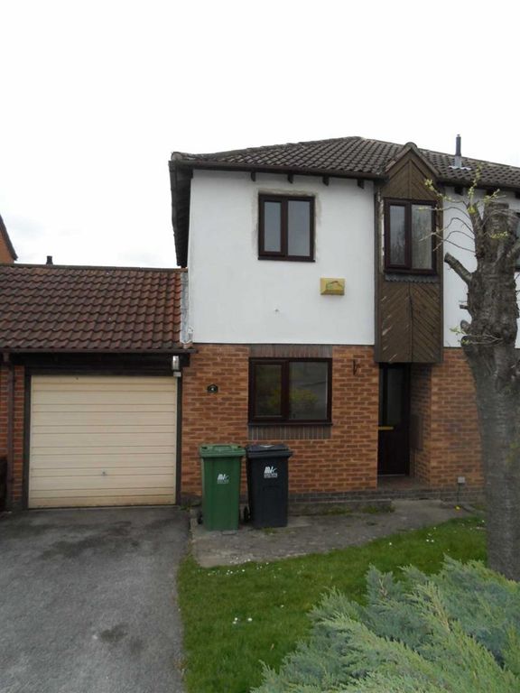 2 bed town house to rent in Whilton Court, Belper DE56, £795 pcm Zoopla