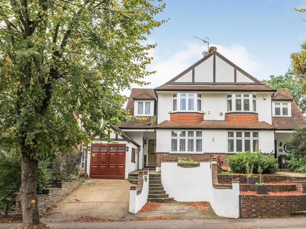 4 bed semidetached house for sale in Ruskin Road, Carshalton SM5 Zoopla