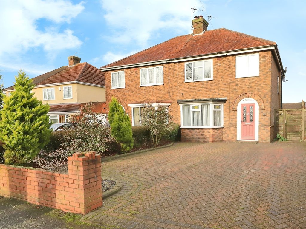 3 bed semidetached house for sale in Mill Lane, Wednesfield