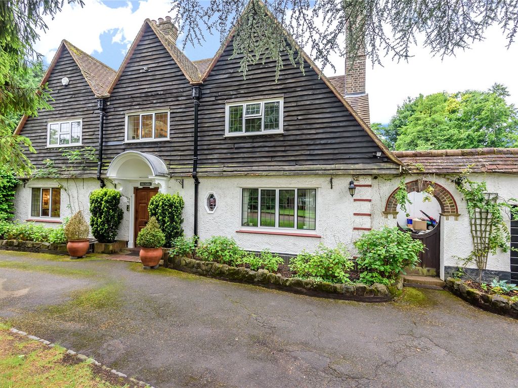 4 bed detached house for sale in Forest Ridge, Keston BR2, £2,650,000