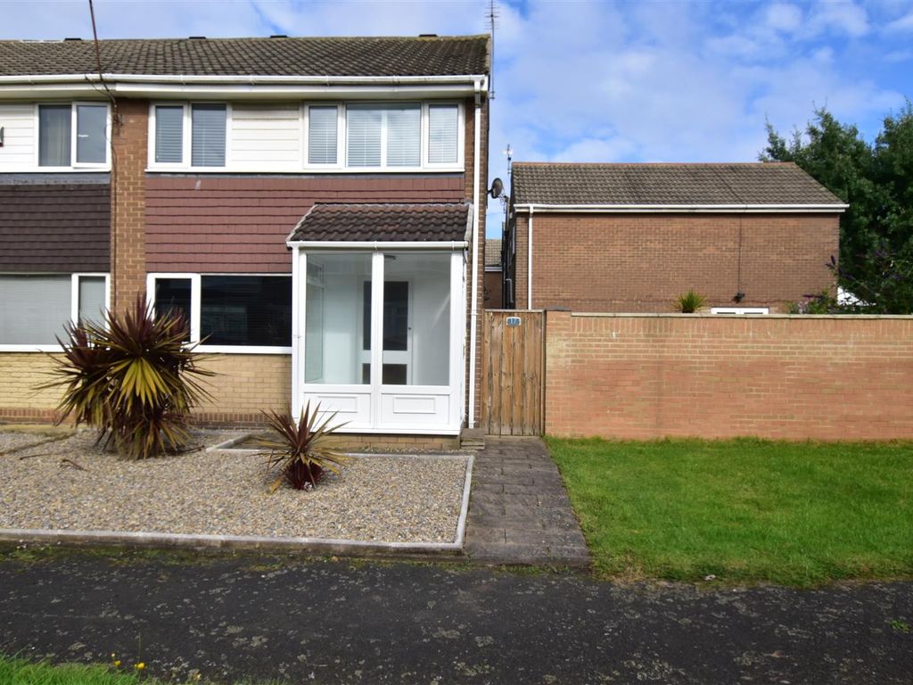 3 bed terraced house to rent in Fairlands East, Fulwell, Sunderland SR6