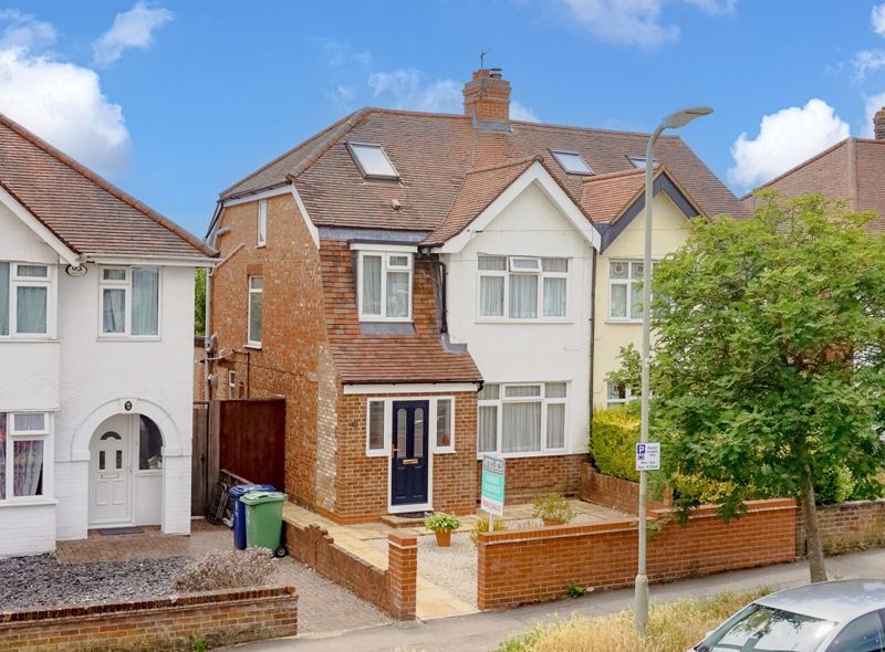 4 bed semidetached house for sale in Bartholomew Road, Oxford OX4, £