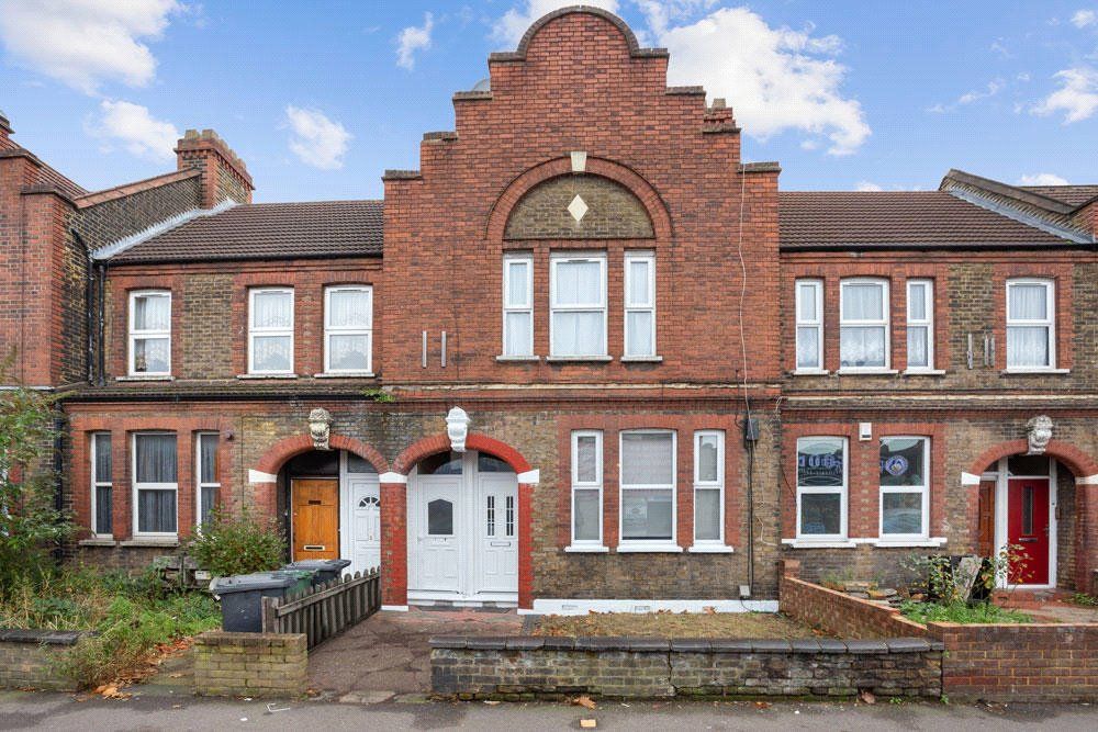 2 bed flat to rent in Lea Bridge Road, Leyton, London E10 Zoopla