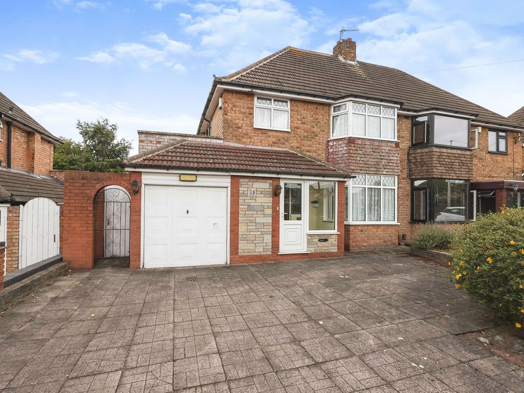 3 bed semidetached house for sale in Southfield Avenue, Castle Bromwich, Birmingham B36 Zoopla