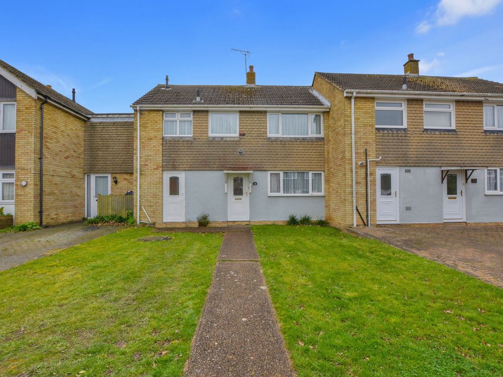 3 bed terraced house for sale in Noakes Meadow, Ashford TN23 Zoopla