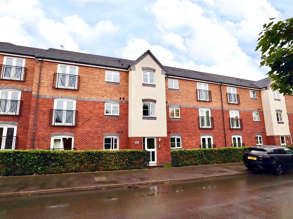 2 bed flat to rent in Pheasant Way, Cannock WS11 Zoopla