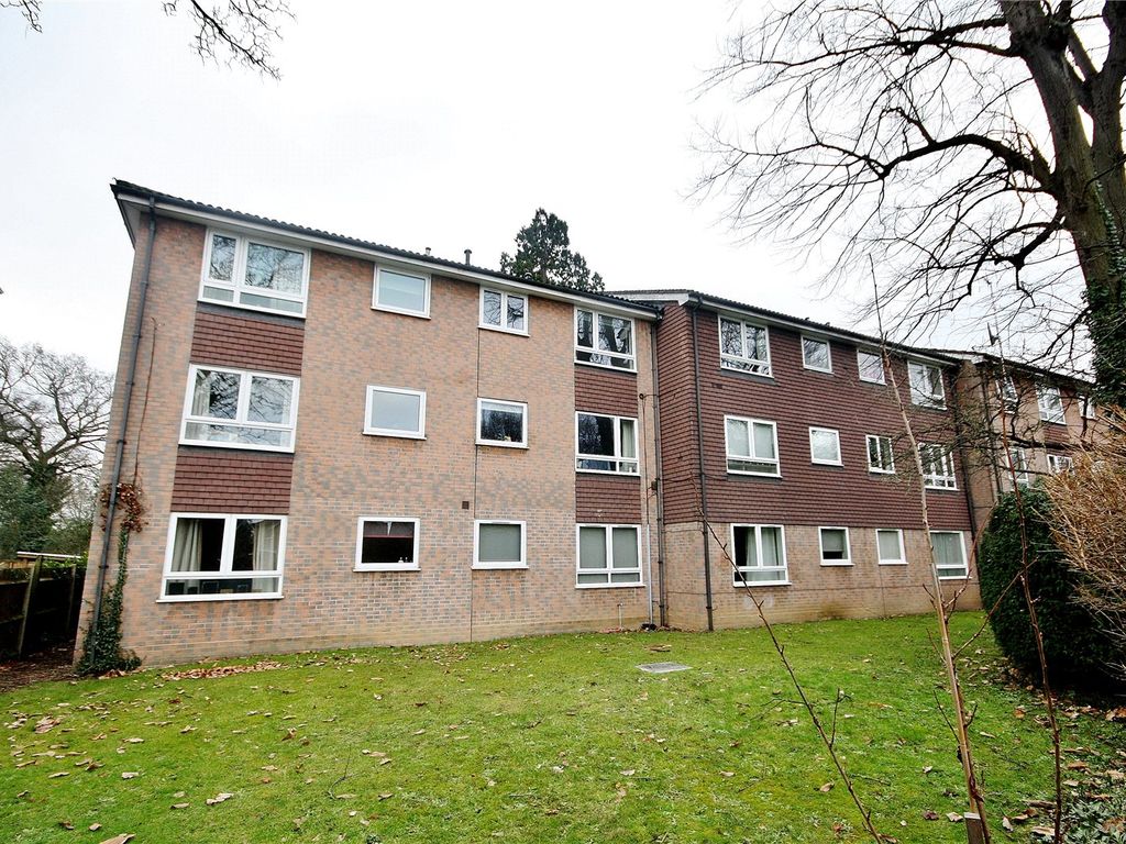 1 bed flat for sale in Wellingtonia House, 135 Church Road, Addlestone