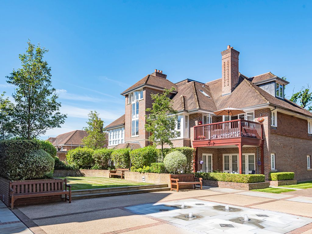 3 bed flat for sale in Hammers Lane, London NW7 Zoopla