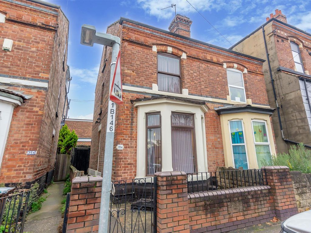 3 bed semidetached house for sale in Berridge Road, Forest Fields