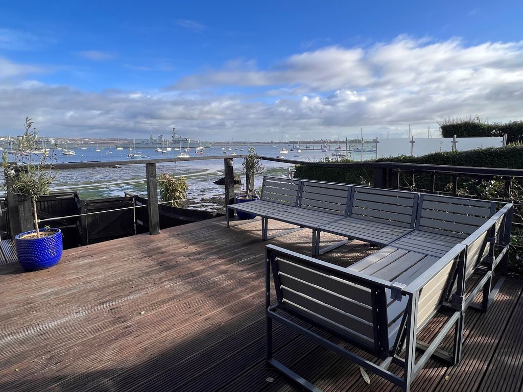 4 bed terraced house for sale in Priory Road, Gosport PO12, £575,000