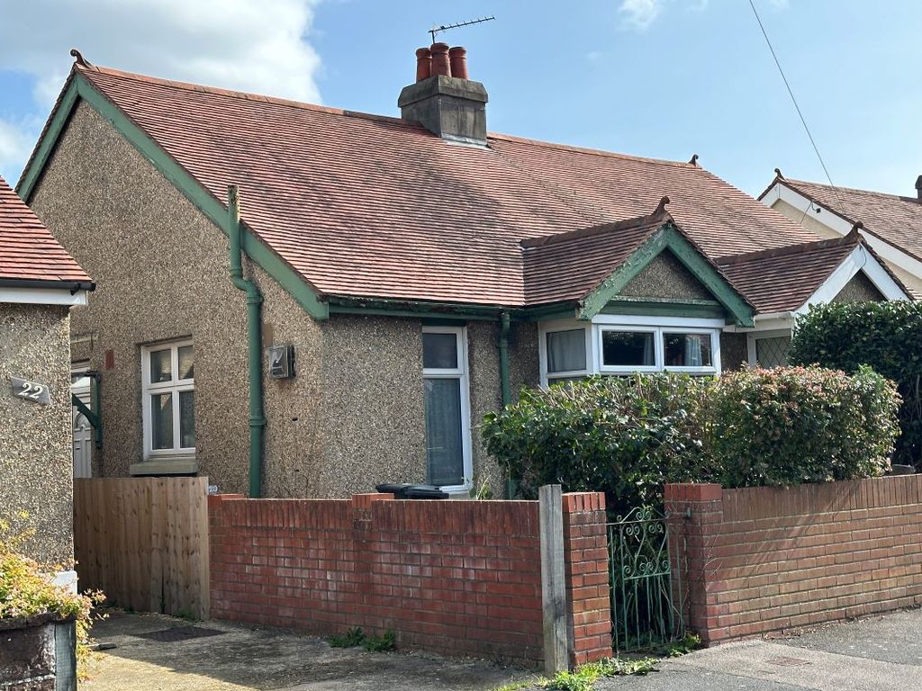 2 bed bungalow for sale in 20 Kingston Road, Gosport, Hampshire PO12, £