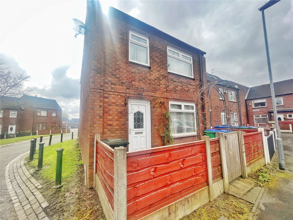 3 bed end terrace house for sale in Wince Close, Alkrington, Middleton M24 Zoopla