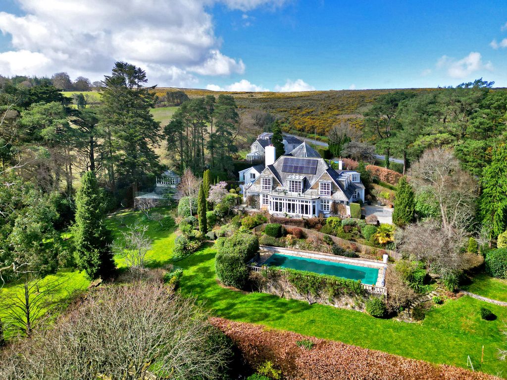 5 bed detached house for sale in Haytor, Newton Abbot, Devon TQ13, £