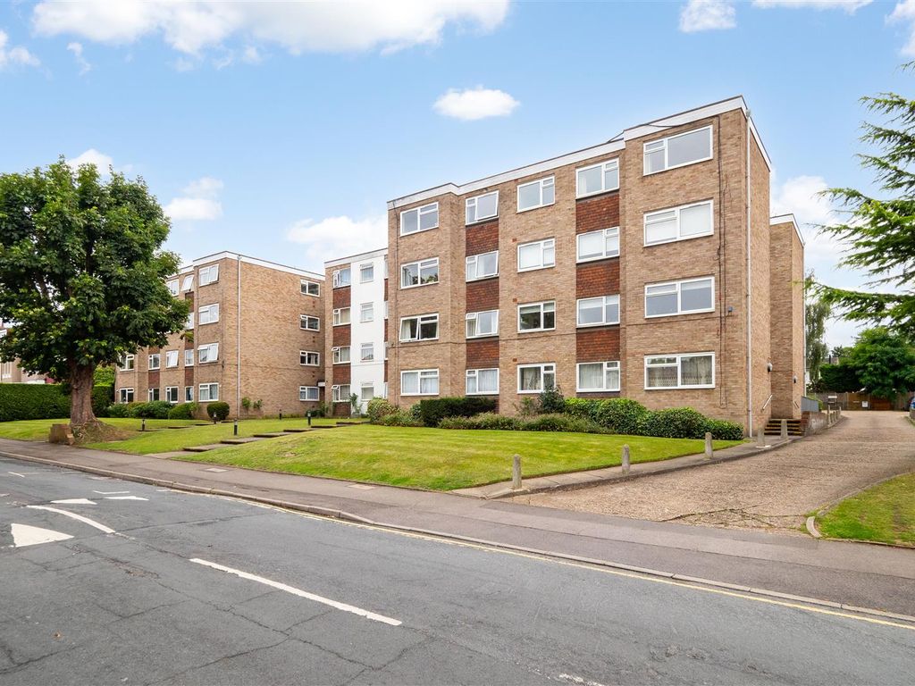 2 bed flat for sale in Mulgrave Road, Sutton SM2 Zoopla