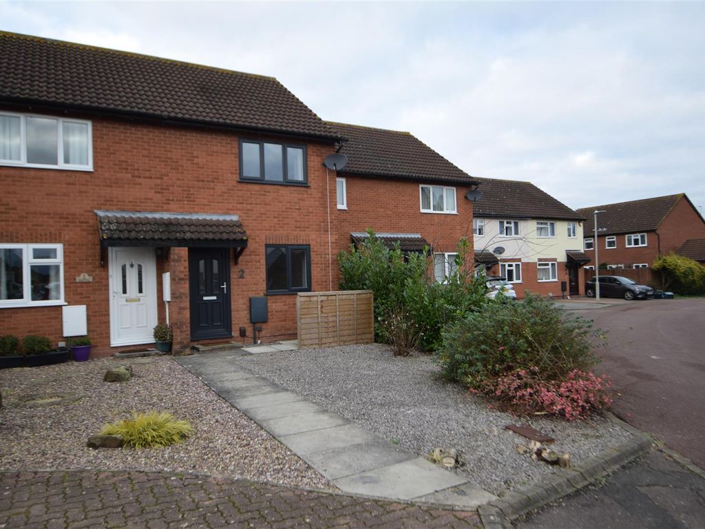 2 bed terraced house to rent in Miller Close, Longlevens, Gloucester