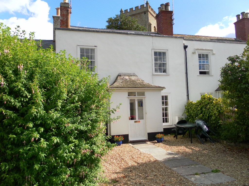 3 bed terraced house to rent in Amyatts Terrace, Sidmouth EX10, £1,200