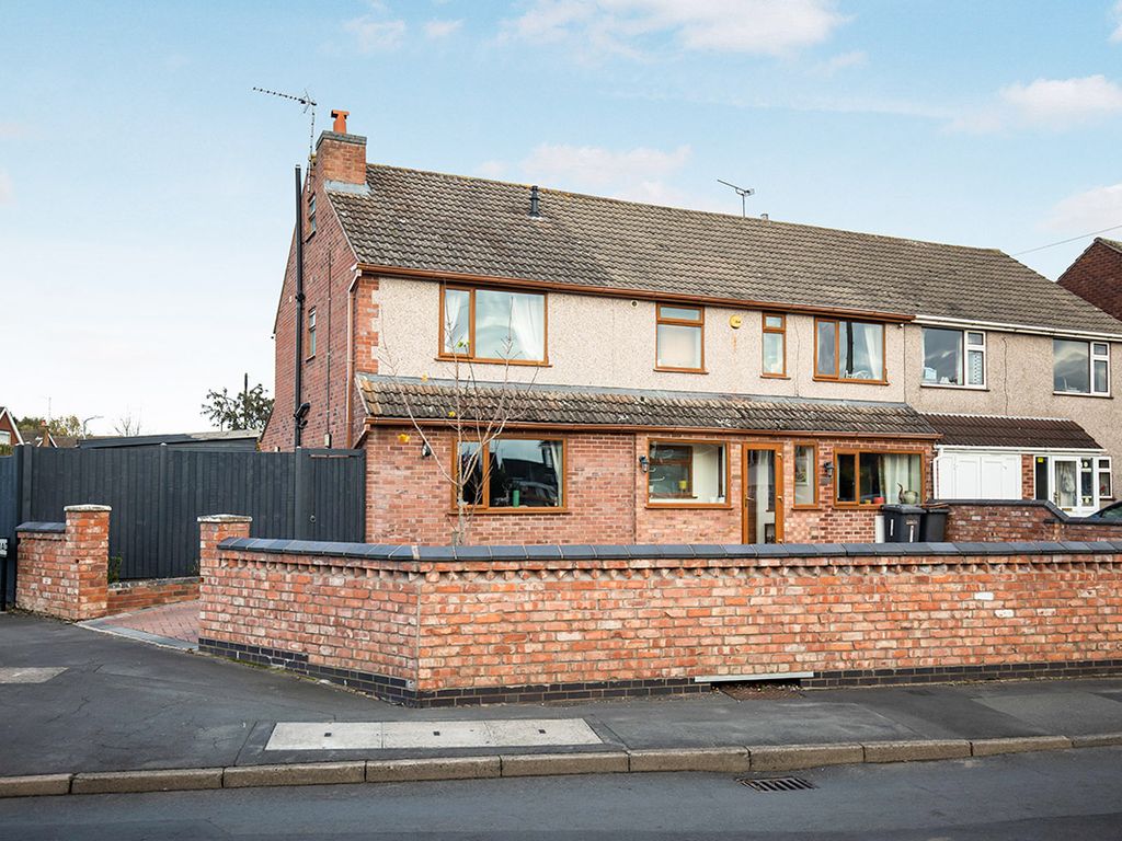 6 bed semidetached house for sale in Weston Lane, Bulkington, Bedworth