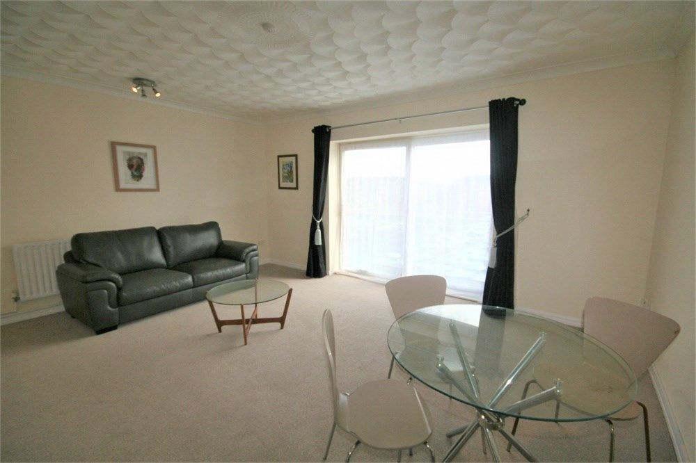 2 bed flat to rent in Squire Court, Maritime Quarter, Swansea SA1 Zoopla