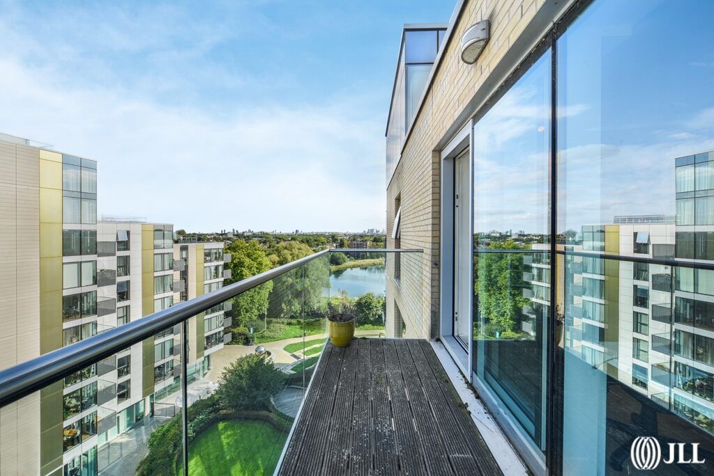 Waterside Apartments, Goodchild Rd N4  