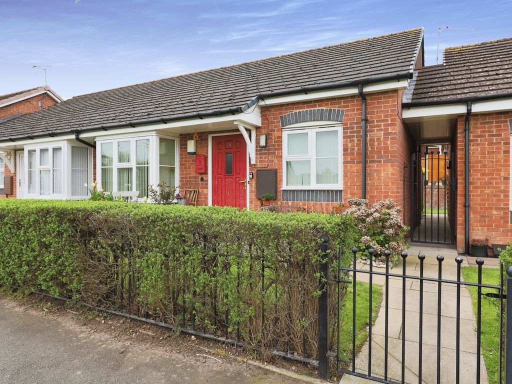 2 bed bungalow for sale in Ennersdale Bungalows, Coleshill, Birmingham