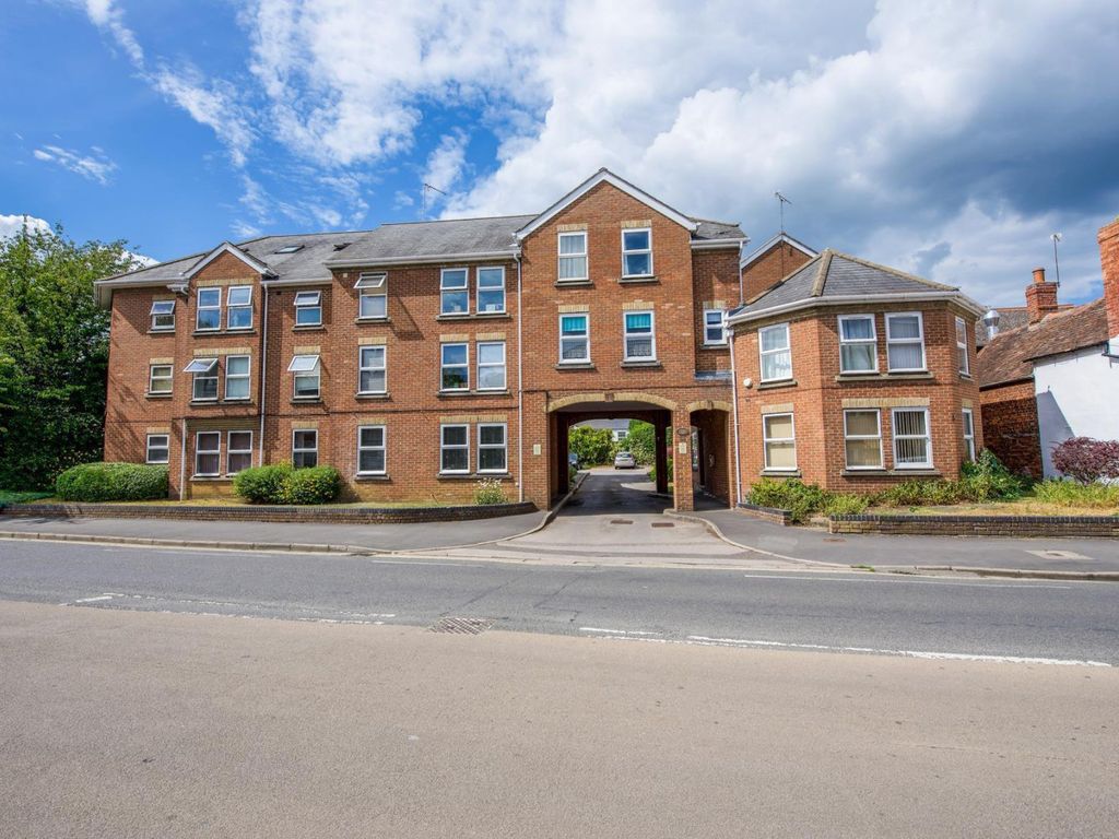 1 bed property to rent in Juniper Court, AbingdonOnThames