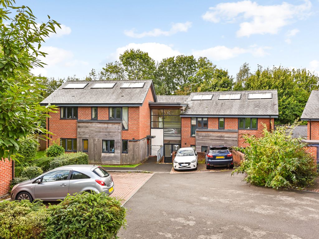 2 bed flat to rent in The Dell, Kings Worthy, Winchester SO23 Zoopla