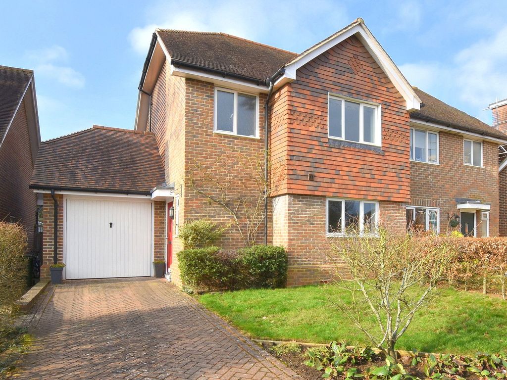 3 bed semidetached house for sale in The Copse, Ripley GU23 Zoopla