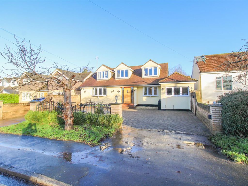 4 bed detached house for sale in Priory Avenue, Harlow CM17 Zoopla