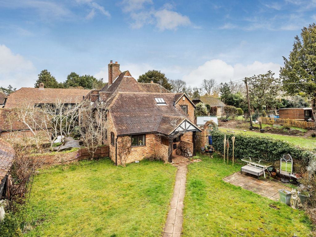 3 bed semidetached house for sale in Milford, Godalming, Surrey GU8 Zoopla