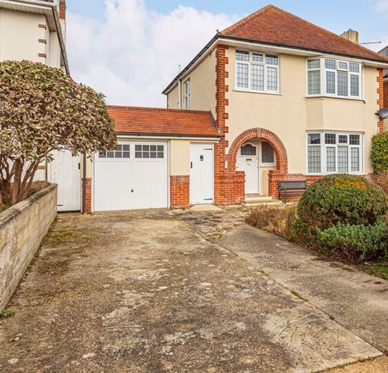 3 bed detached house for sale in Petersfield Road, East BH7, £