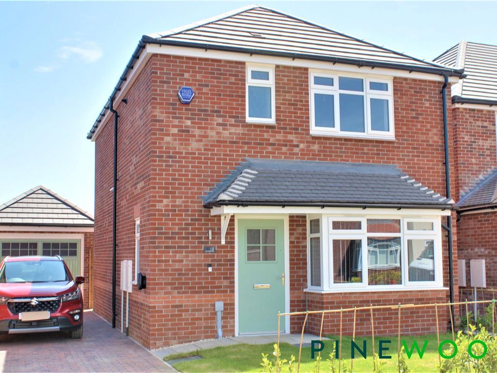 3 bed detached house to rent in Mulberry Way, Bolsover, Chesterfield