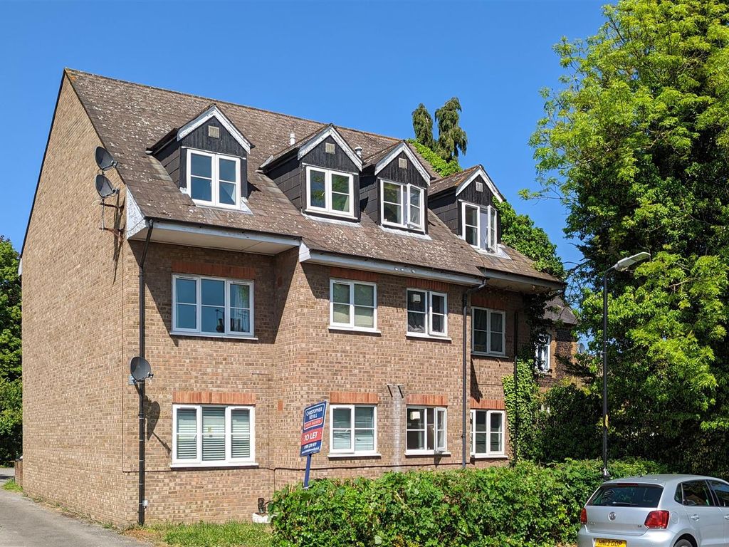 1 bed flat for sale in Chiltern View Road, Uxbridge UB8 Zoopla
