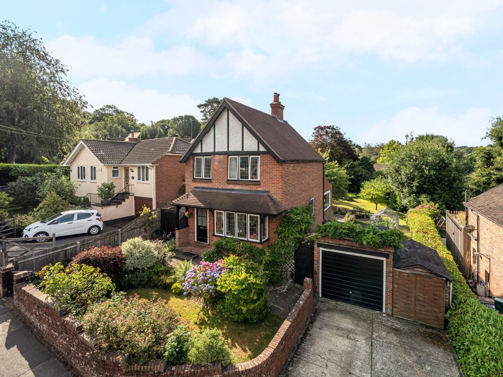 3 bed detached house for sale in Haslemere, Surrey GU27 Zoopla