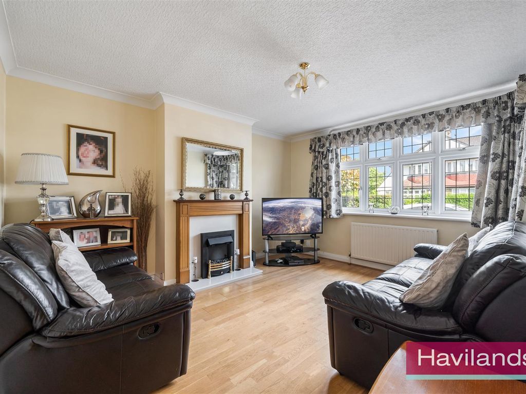 3 bed terraced house for sale in Harrow Avenue, Enfield EN1, £580,000