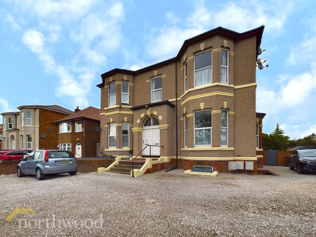 5 bed block of flats for sale in Scarisbrick New Road, Southport PR8, £