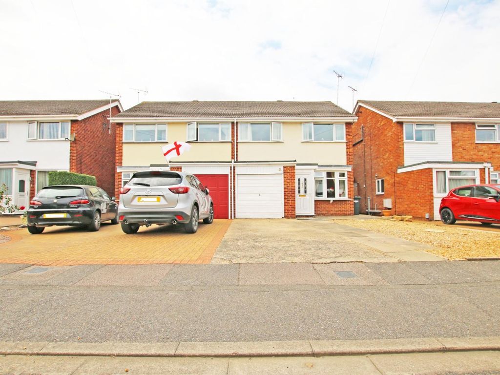 3 bed semidetached house for sale in Orwell Grove, Paston, Peterborough PE4 Zoopla